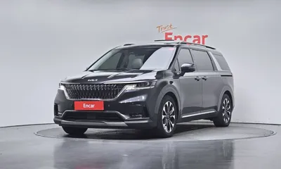 Kia Canival · 2023 год