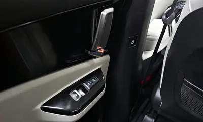 Kia Canival 2023, 31264 км, за 23187.06 USD - фото 18