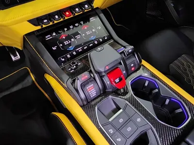 Lamborghini Urus 2025, 51 км, за 300627.65 USD - фото 9