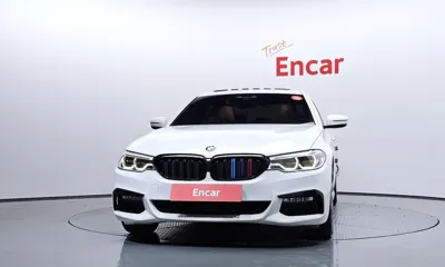 BMW 5-Series 2018, 74832 км, за 16848.36 USD