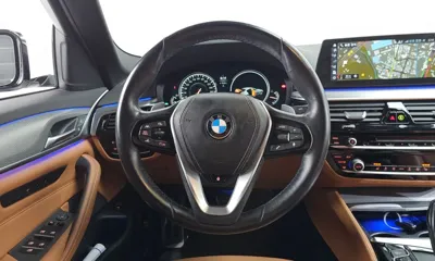 BMW 5-Series 2018, 74832 км, за 16848.36 USD - фото 13