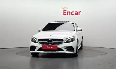 Mercedes-Benz C-Class 2019, 64356 км, за 14945.06 USD