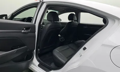 Hyundai Avante 2017, 153967 км, за 4812.14 USD - фото 11