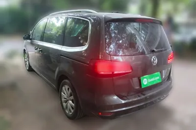 Volkswagen Sharan 2016, 100800 км, за 10927 USD