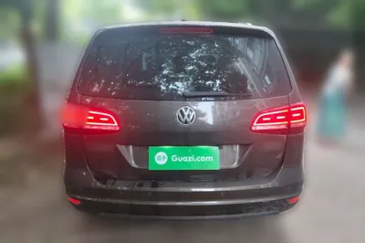 Volkswagen Sharan 2016, 100800 км, за 10927 USD