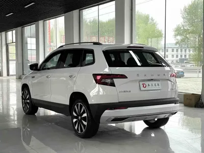 Skoda Karoq 2021, 57600 км, за 12236.28 USD - фото 6