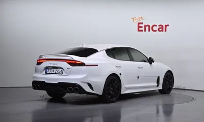 Kia Stinger 2023, 51185 км, за 23303.14 USD