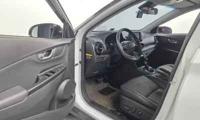 Hyundai Kona 2018, 93445 км, за 9751.02 USD - фото 10