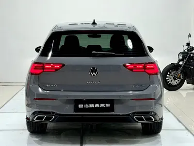 Volkswagen Golf 2023, 22000 км, за 21600.52 USD - фото 6
