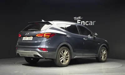 Hyundai Santafe 2018, 190427 км, за 6970.69 USD