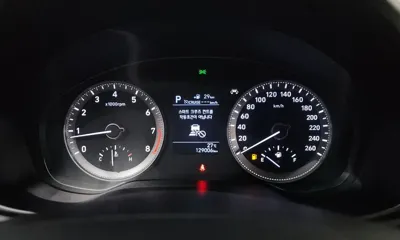 Hyundai Grandeur 2018, 129006 км, за 7358.21 USD - фото 8