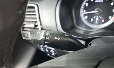 Hyundai Grandeur 2018, 129006 км, за 7358.21 USD - фото 35