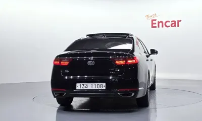Kia K7 2017, 117844 км, за 8385.88 USD