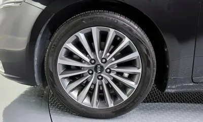 Kia K7 2017, 117844 км, за 8385.88 USD