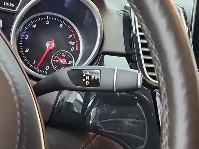Mercedes-Benz GLS-Class 2017, 99624 км, за 22037.31 USD - фото 8