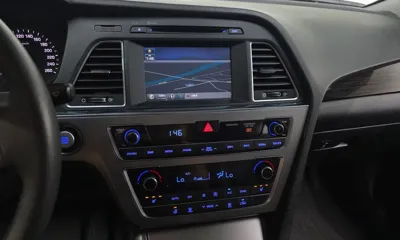 Hyundai Sonata 2016, 71846 км, за 7293.09 USD - фото 13