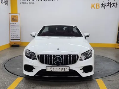 Mercedes-Benz E-Class 2018, 68889 км, за 20323.6 USD