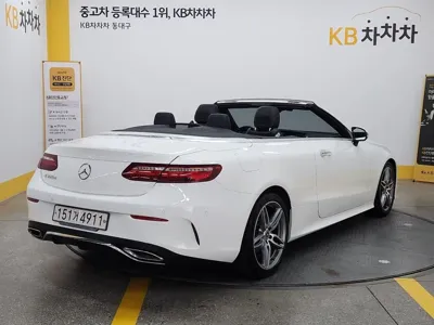 Mercedes-Benz E-Class 2018, 68889 км, за 20323.6 USD - фото 11