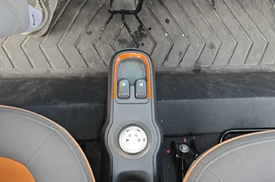 Baojun E100 2020, 25900 км, за 4998 USD - фото 22