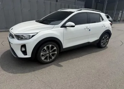 Kia Stonic 2020, 57893 км, за 9584.88 USD