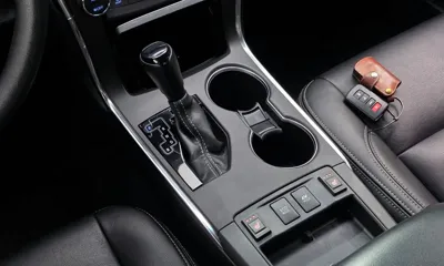 Toyota Camry 2016, 71538 км, за 9188.27 USD - фото 9