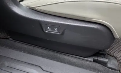 Kia Canival 2021, 44132 км, за 18576.87 USD - фото 37