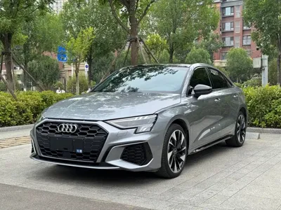Audi A3 · 2023 год