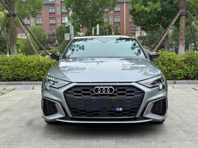 Audi A3 2023, 17000 км, за 26456.23 USD