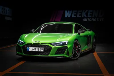 Audi R8 · 2021 год