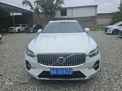 Volvo XC60 2022, 60000 км, за 19864.24 USD