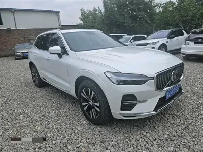 Volvo XC60 2022, 60000 км, за 19864.24 USD