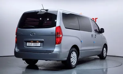 Hyundai Starex 2016, 122153 км, за 7351.98 USD