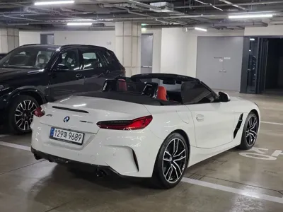 BMW Z4 2025, 4018 км, за 36465.44 USD