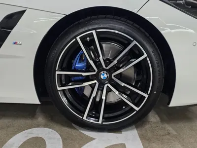 BMW Z4 2025, 4018 км, за 36465.44 USD