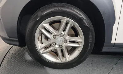Hyundai Kona 2021, 127291 км, за 8735.09 USD