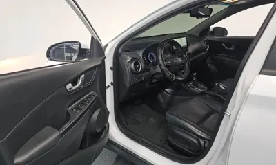 Hyundai Kona 2021, 127291 км, за 8735.09 USD - фото 10