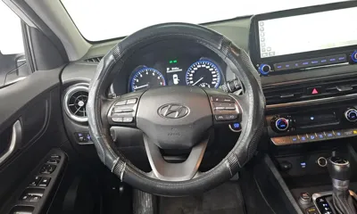 Hyundai Kona 2021, 127291 км, за 8735.09 USD - фото 13