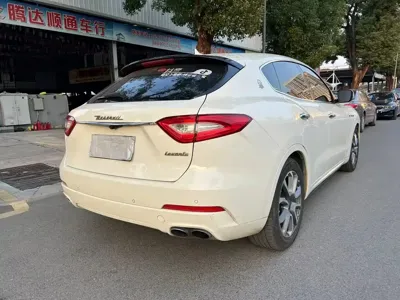 Maserati Levante 2017, 60000 км, за 24396.08 USD - фото 7