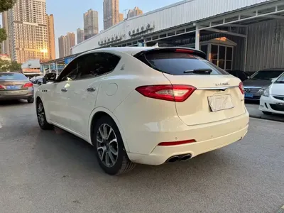 Maserati Levante 2017, 60000 км, за 24396.08 USD - фото 8