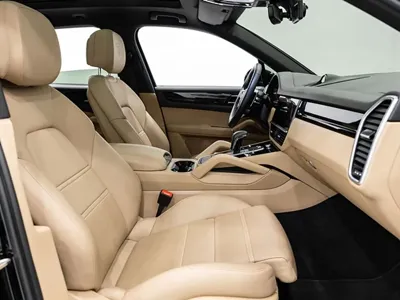 Porsche Cayenne 2023, 34570 км, за 65006.8 USD - фото 14