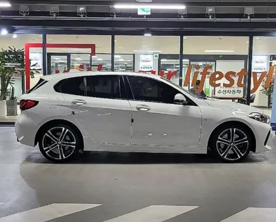 BMW 1-Series 2024, 36300 км, за 17583.07 USD