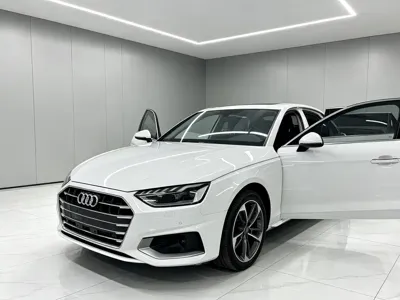 Audi A4L 2022, 69000 км, за 17921.96 USD