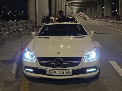 Mercedes-Benz SLK-Class 2013, 125000 км, за 8542.04 USD