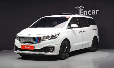 Kia Canival · 2016 год