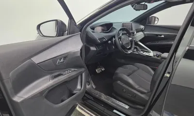 Peugeot 5008 2019, 129181 км, за 9425.99 USD - фото 10