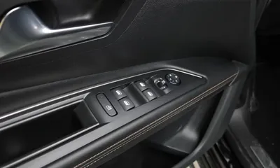 Peugeot 5008 2019, 129181 км, за 9425.99 USD - фото 29