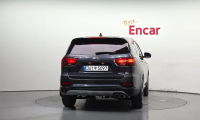 Kia Sorento 2018, 109302 км, за 7296.42 USD