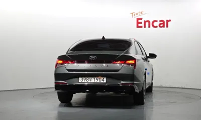 Hyundai Avante 2021, 78291 км, за 10083.28 USD