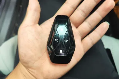 Arcfox Alpha S5 2025, 12400 км, за 19147 USD - фото 17