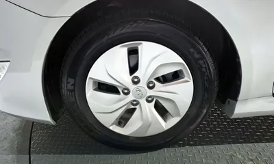 Hyundai Sonata 2015, 121412 км, за 3633.96 USD